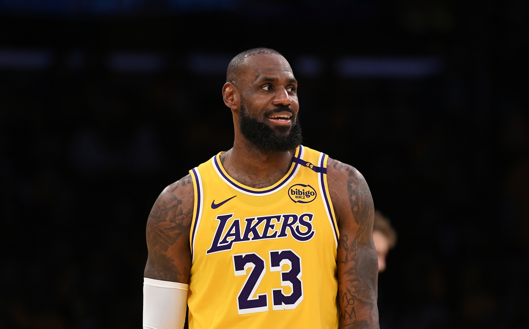 开云体育APP下载-魔术强势国王,詹姆斯高光表现