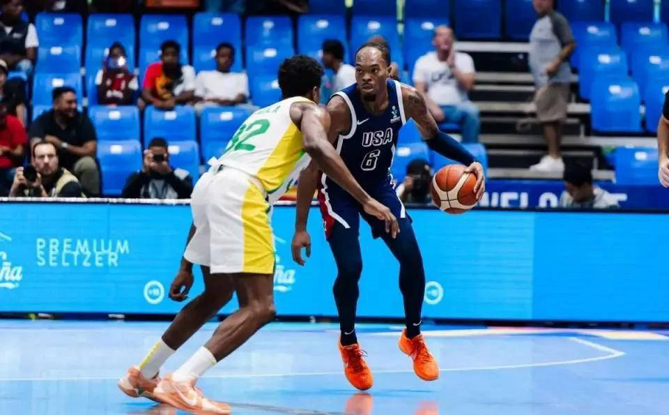 开云体育登录-巴西男篮碾压塞尔维亚男篮,西蒙斯统治全场的简单介绍