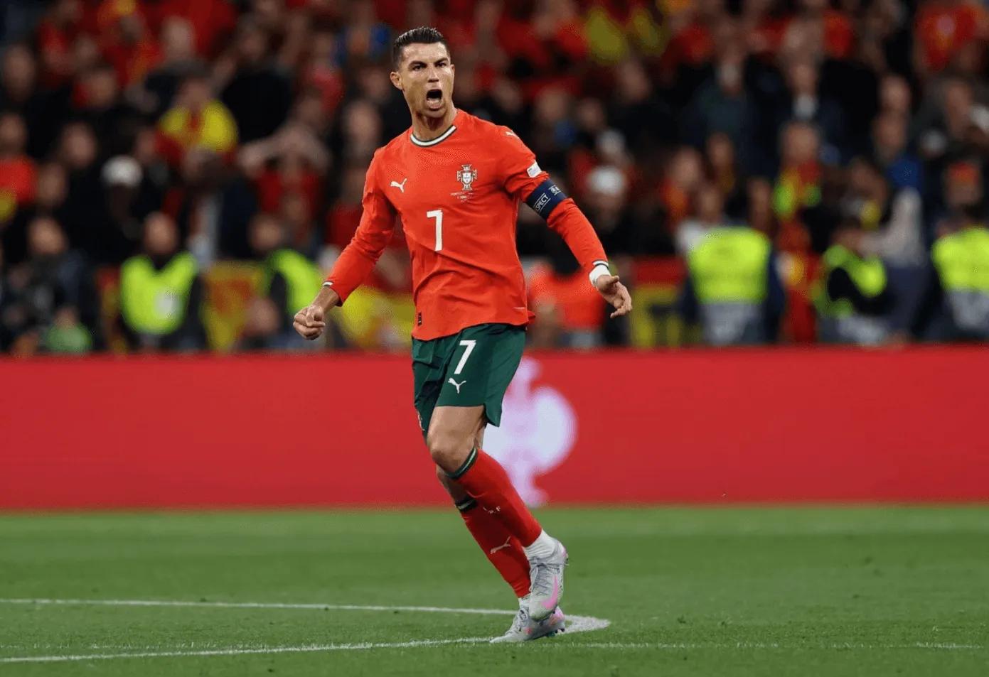 葡萄牙横扫巴黎，C罗关键制胜