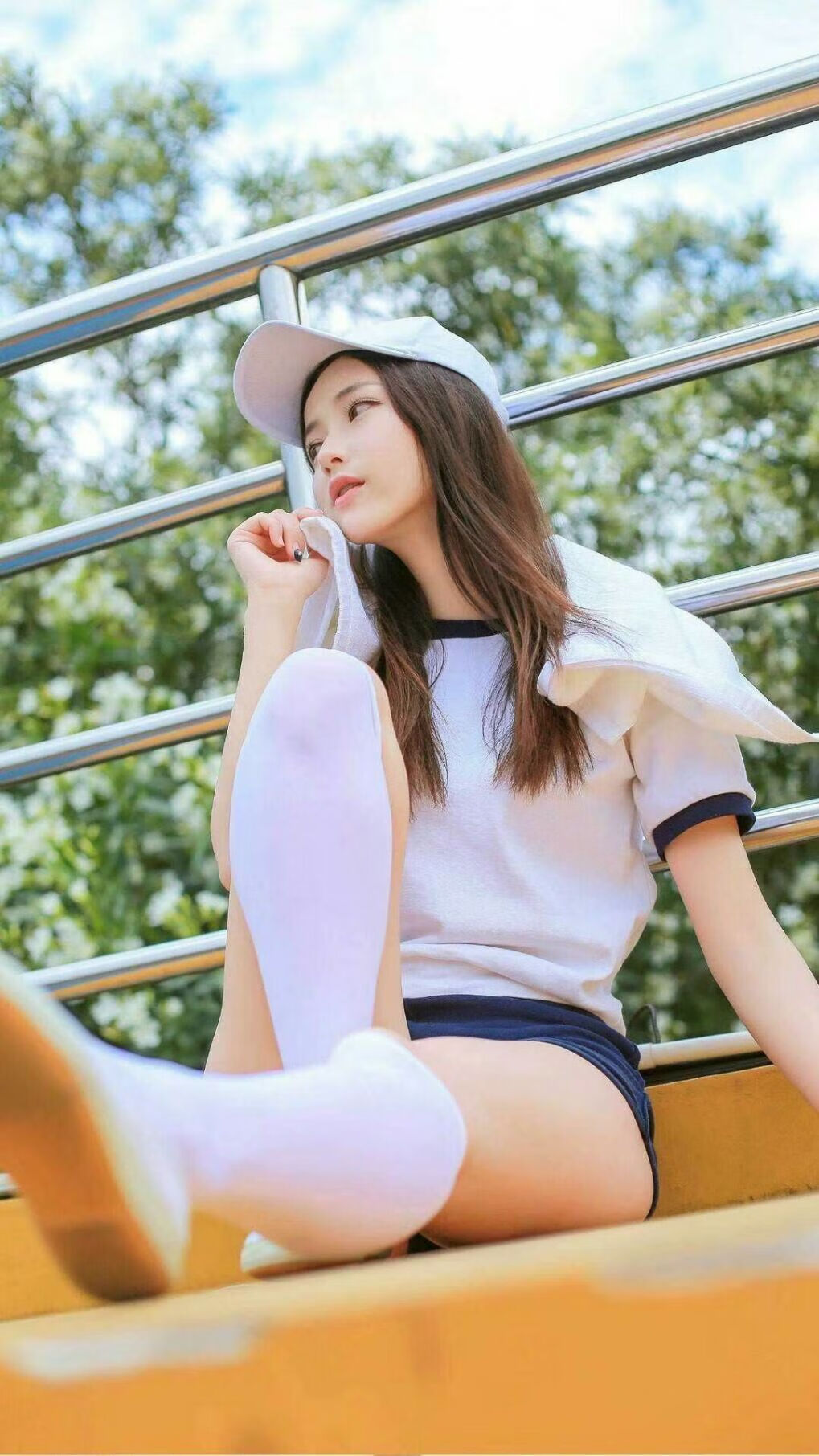 战术碾压！多什拉夫一传一射闪耀全场—中国足球的距离在哪里？