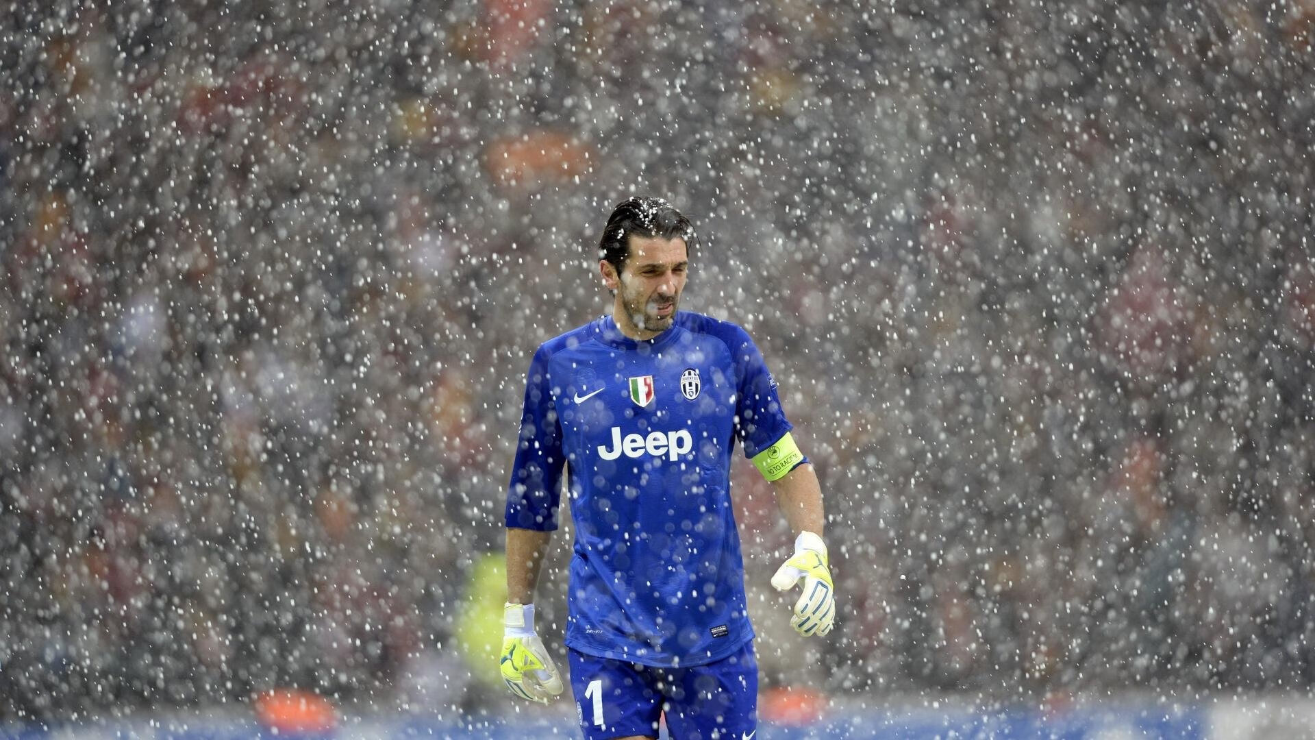 当阿什拉夫遇见末节红魔，一场虚时空对决的战术启示