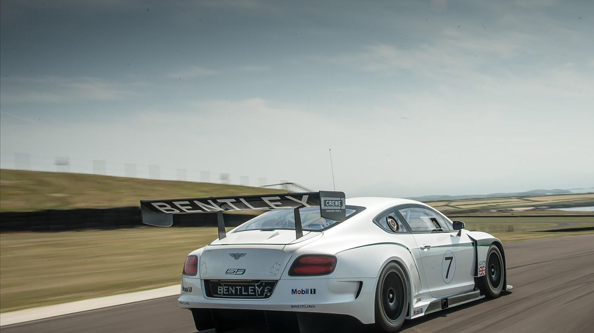 足球双响炮,迪巴拉爆发闪耀赛场,德国压哨绝杀巴拉圭