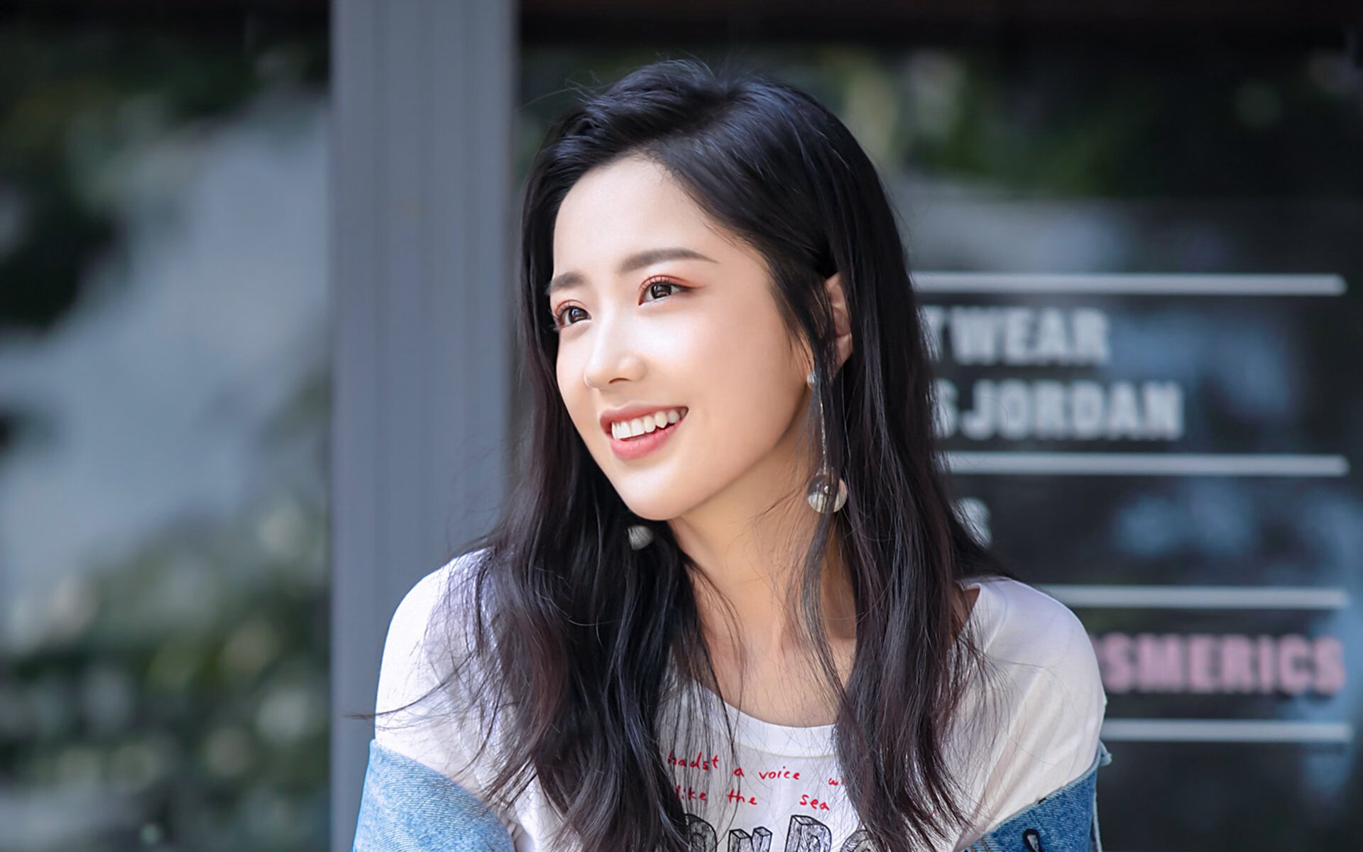 开云APP-巨星闪光与团队磐石，本泽马天神下凡，克罗地亚沉稳制胜