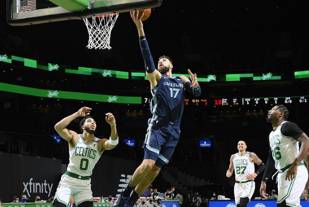 开云APP-塔图姆完成里程碑,灰熊爆冷尼克斯