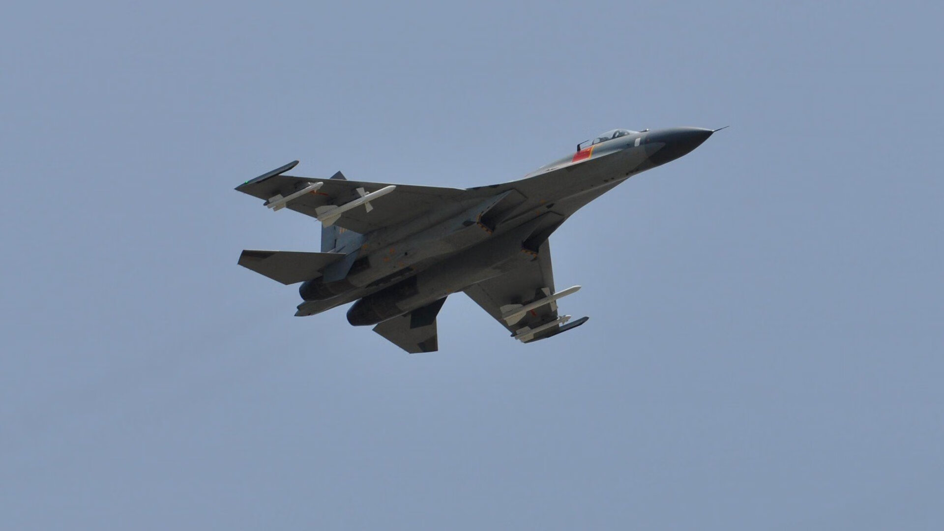 开云体育中国-钢铁洪流与冷峻风暴,当活塞团队压制遭遇伦纳德决胜灵魂